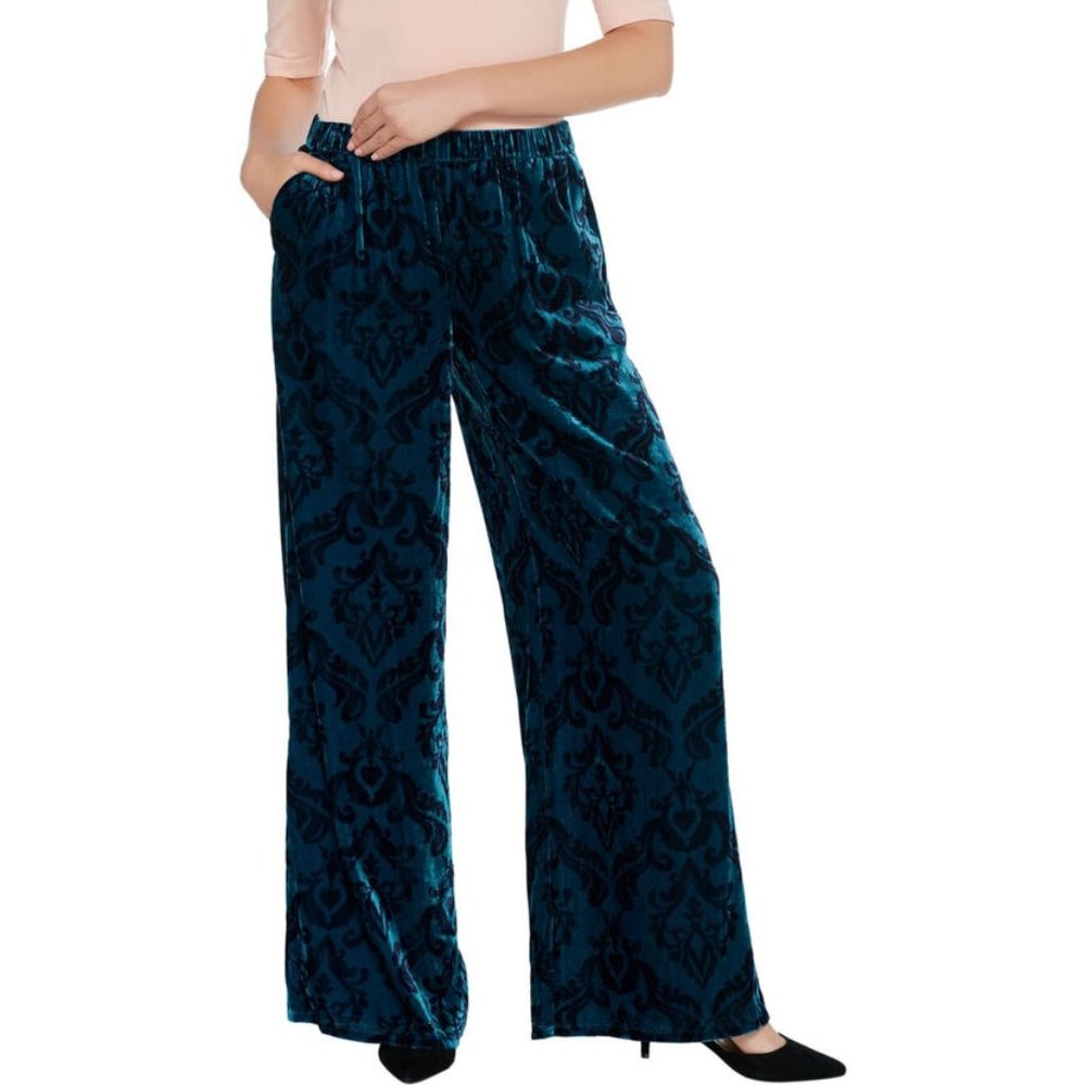 new G.I.L.I  velvet wide leg pant size 12